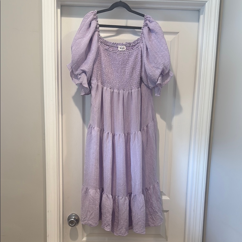 &merci Lavender Puff Sleeve Midi Dress